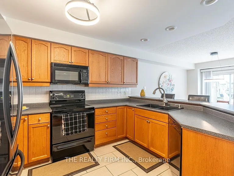 320 Ambleside Dr #30 — Photo 8