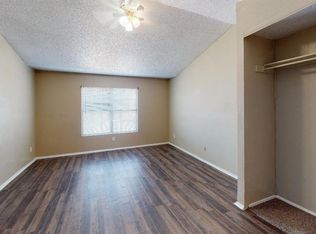 2182 Aspen St, Dallas, TX 75227