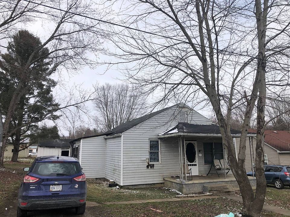 2nd image of 40 Lady Ave