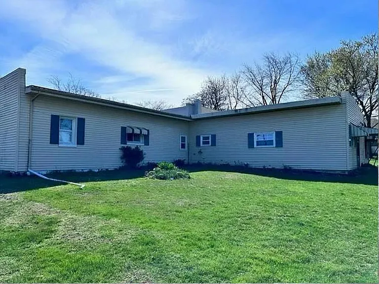 3709 Fairview St — Photo 11