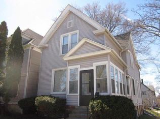 3079 N Bartlett Ave, Milwaukee, WI