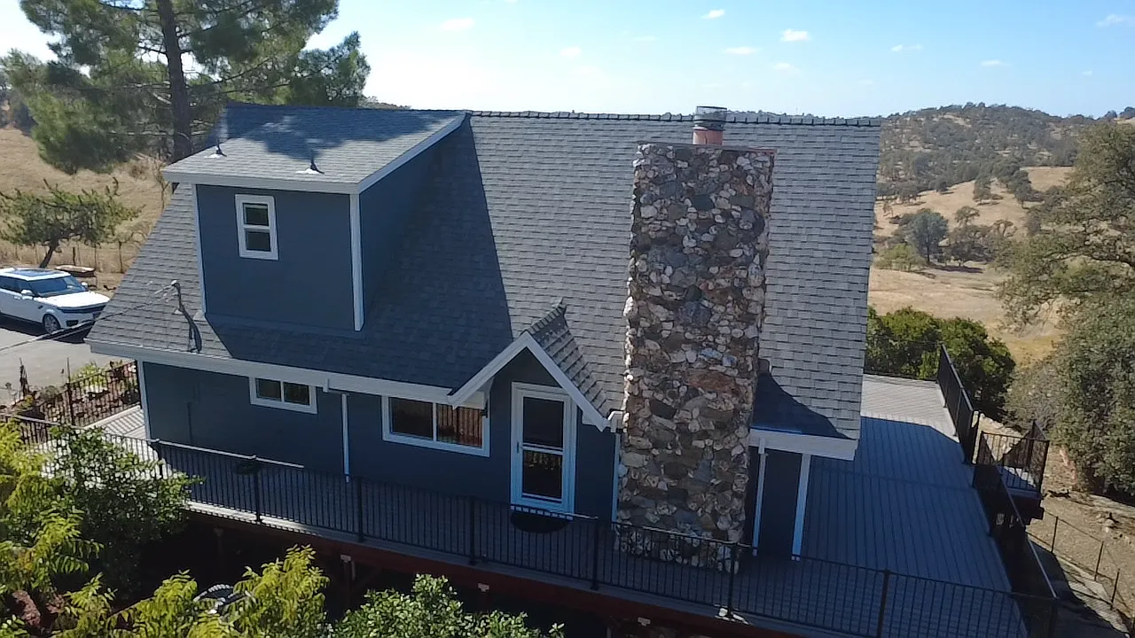 Incredible Views!! Beautiful 2 Bdrm, 2 Bth, Updated 3 Level Home! — Photo 2