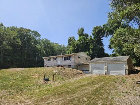 781 Norwich Avenue, Colchester, CT 06415