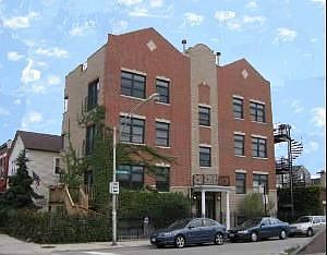 Exterior 2001