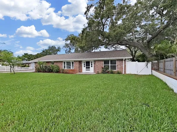 13589 101st Ter, Seminole, FL 33776