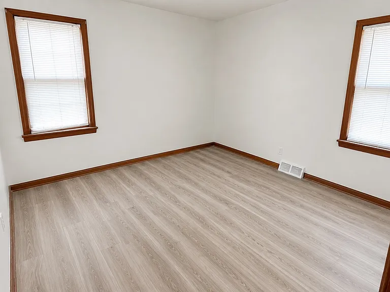 6124 Traymore Ave — Photo 9