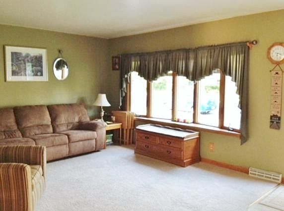 4th image of 1324 N 13th Ave
