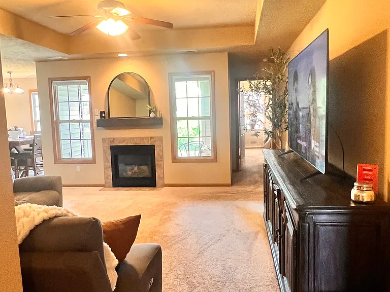 2248 E Timber Oak St — Photo 11