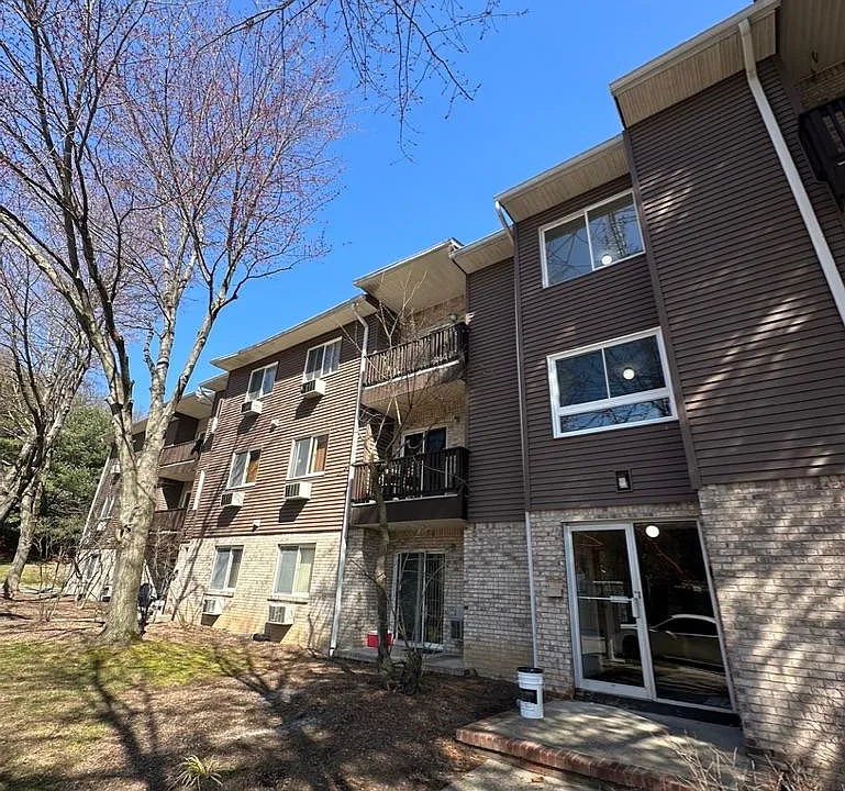 302 Federal Hill Rd