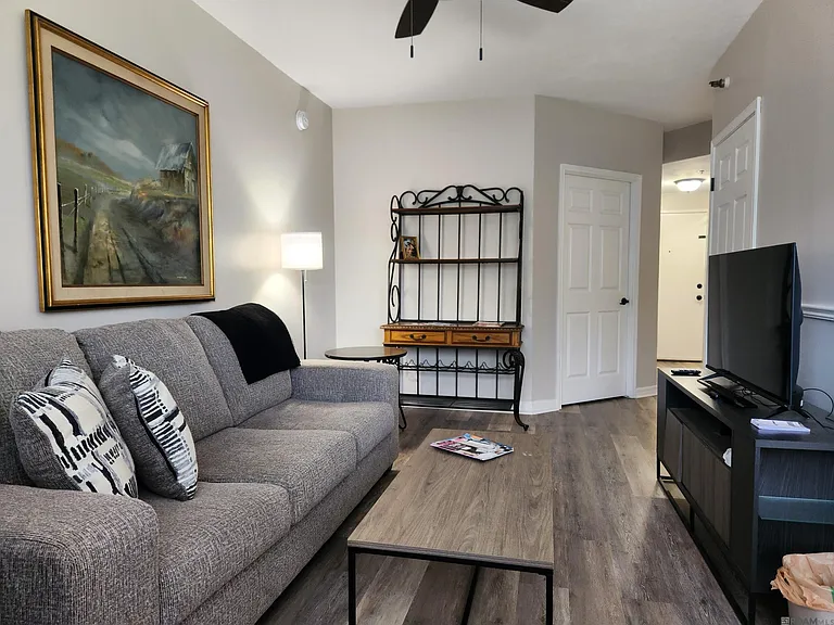 11550 Southfork Ave #308 — Photo 8