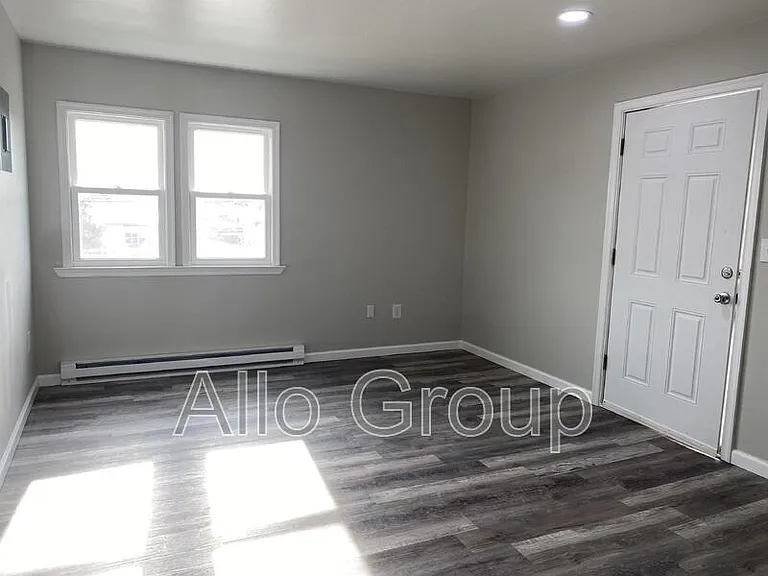 5931 W Denneys Rd #B — Photo 3