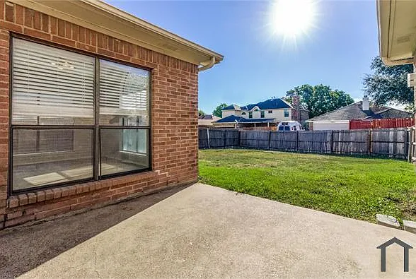 1618 Briargrove Dr — Photo 22