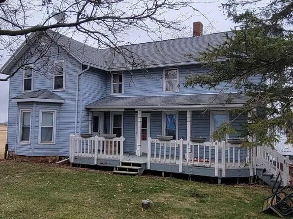 5260 Tower Line Rd, Marshall, WI 53559