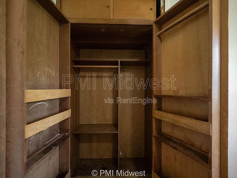 8124 E 37th Pl — Photo 6