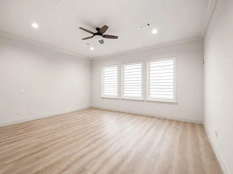 2422 Camden Creek Ln — Photo 12
