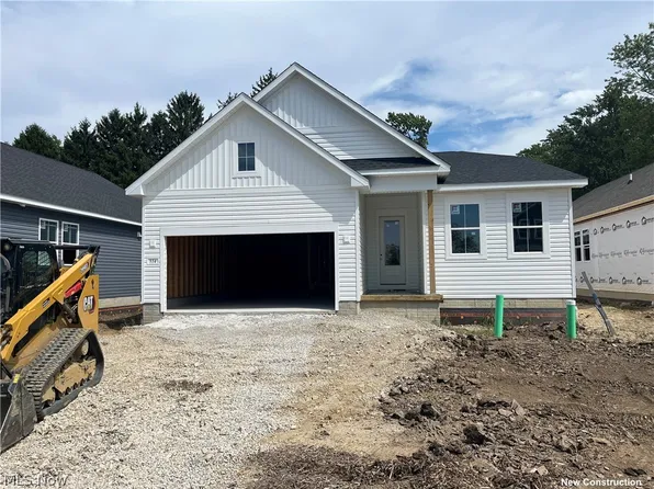 314 Delta Way, Elyria, OH 44035