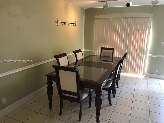4th image of 3965 NW 9th Ave #3