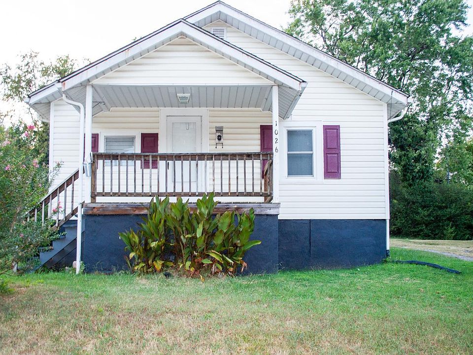 1st image of 1026 7th St