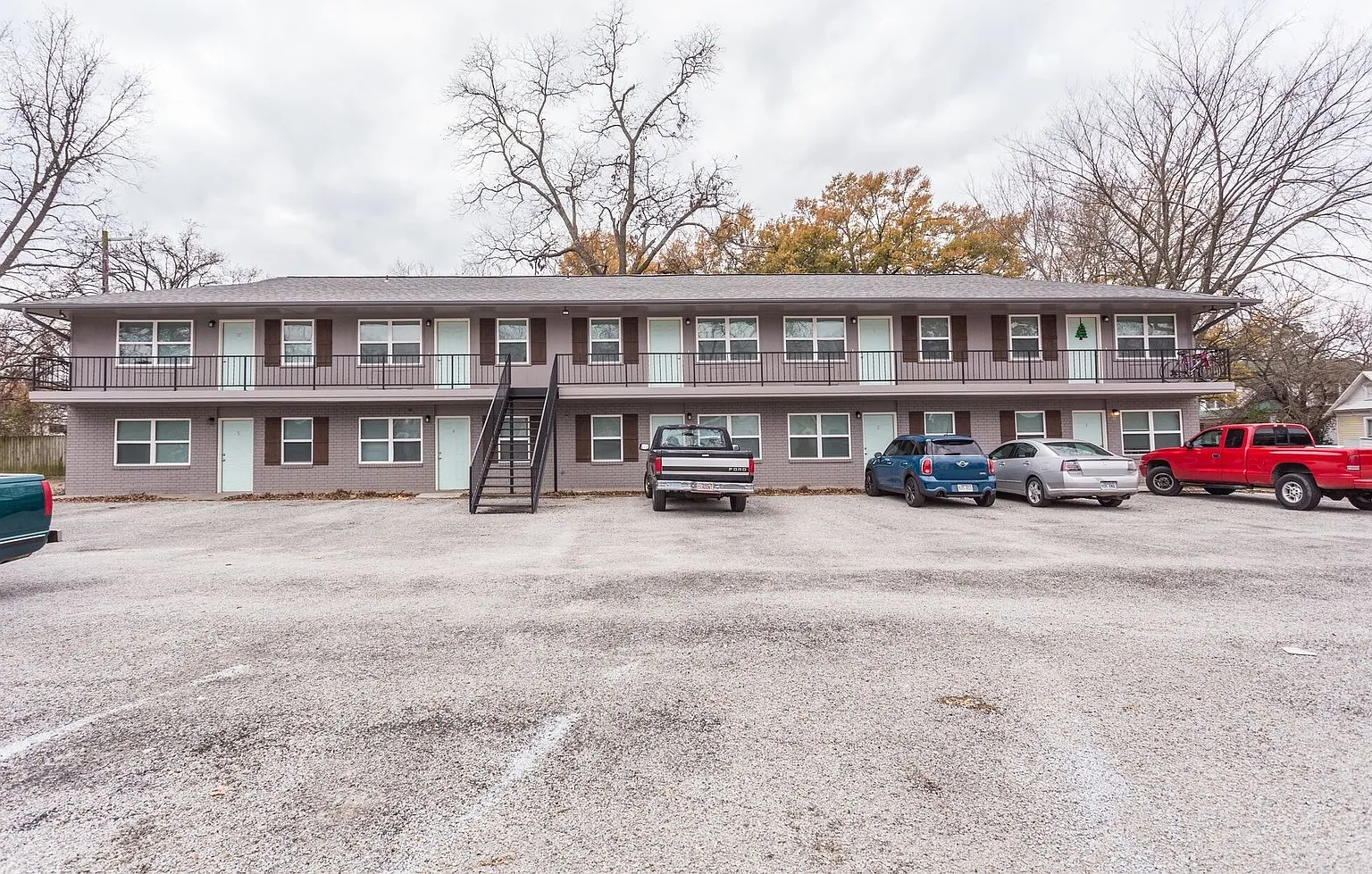 LJM-D Street Apartments (10 Units) — Photo 1