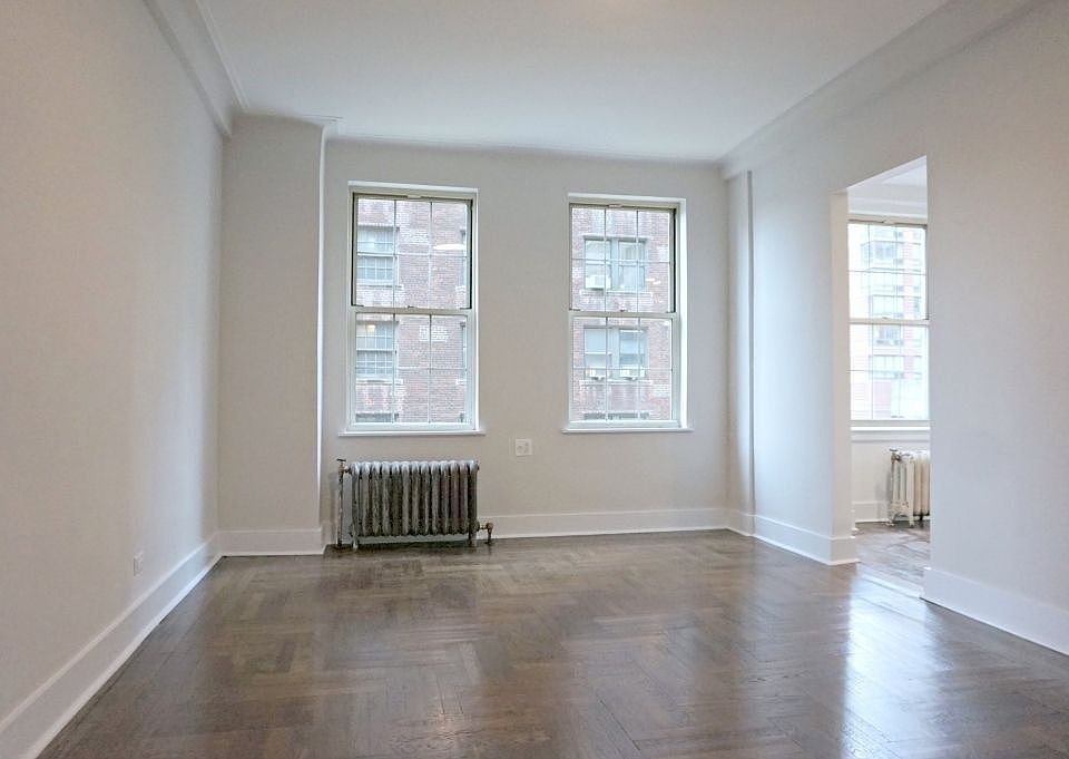 1st image of 698 W End Ave #6CC