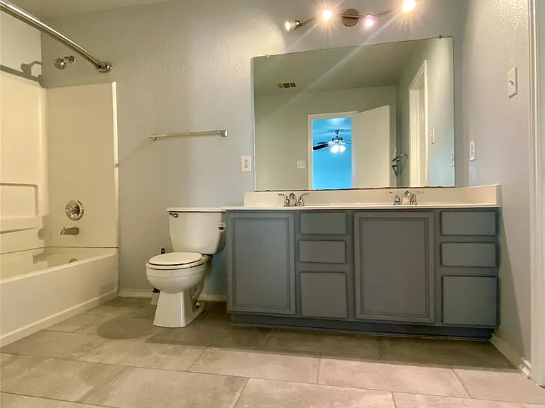 13205 Sea Biscuit Dr — Photo 20