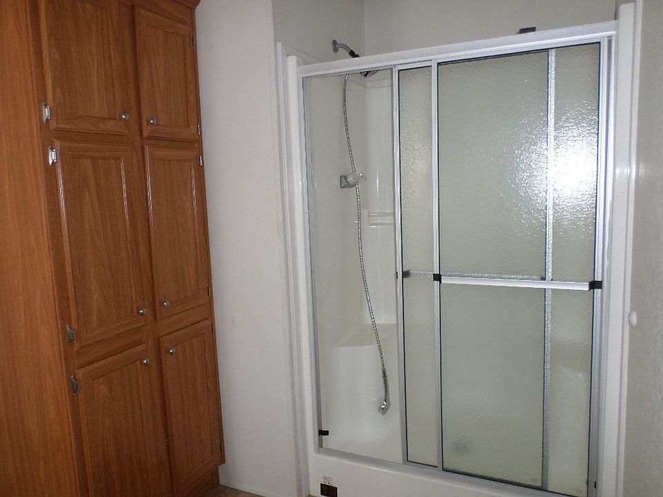2nd image of 3400 Sagebrush Blvd
