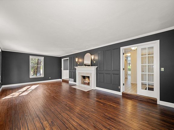 3rd image of 14827 N Lynwood Dr
