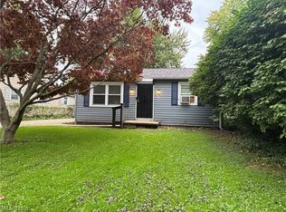 1136 Grand Ave, Madison, OH 44057