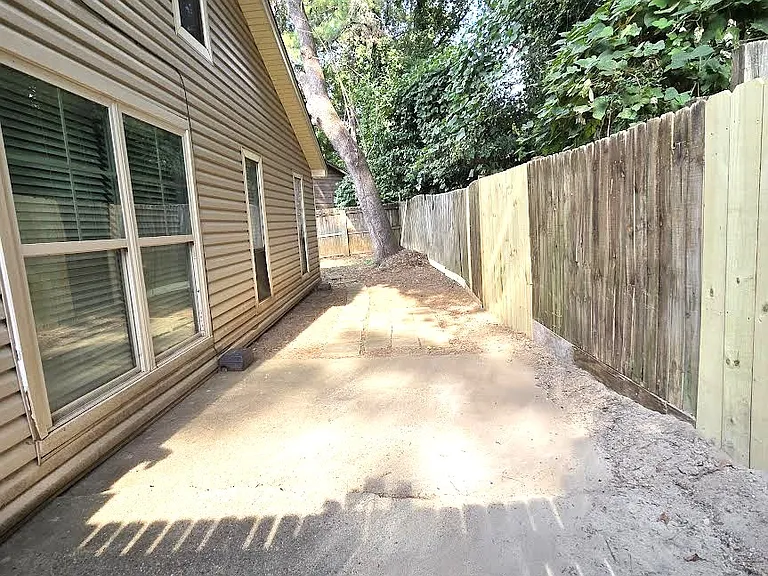 1468 S Diane Ct SE #A — Photo 18