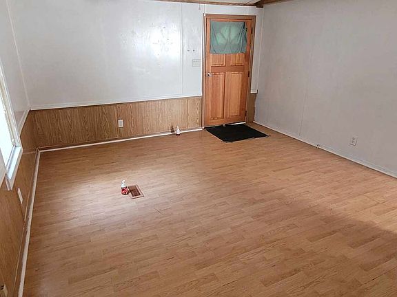 2nd image of 9812 6th Ave