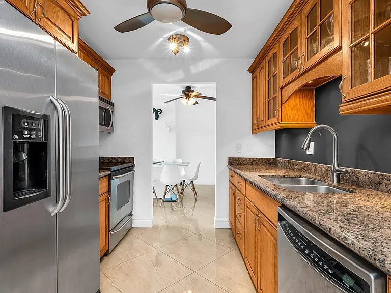 1111 S Ocean Blvd #420 — Photo 3