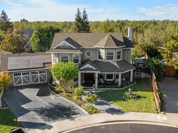 86 Rhiannon Ct, Oakdale, CA 95361