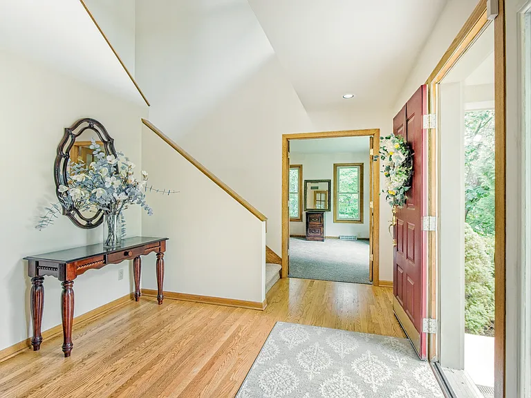 7126 New Washburn Way — Photo 35