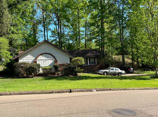 561 Jefferson Trl, Grenada, MS 38901