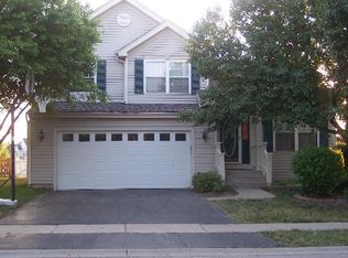 2225 N Ole Farm Rd, Plainfield, IL 60586