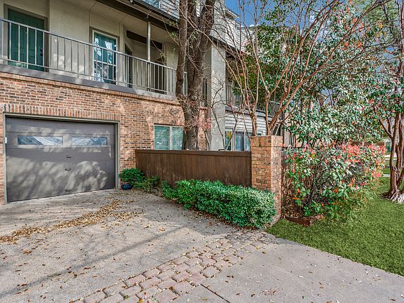 2nd image of 6303 Richmond Ave Unit 201