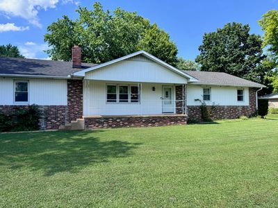1003 E 10th Street, Mountain Grove, MO, 65711