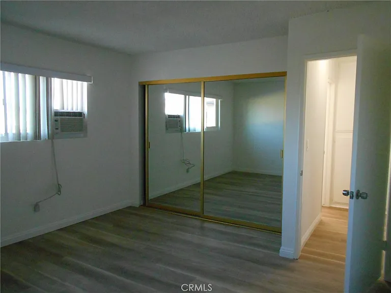 939 S Cabrillo Ave #8 — Photo 6