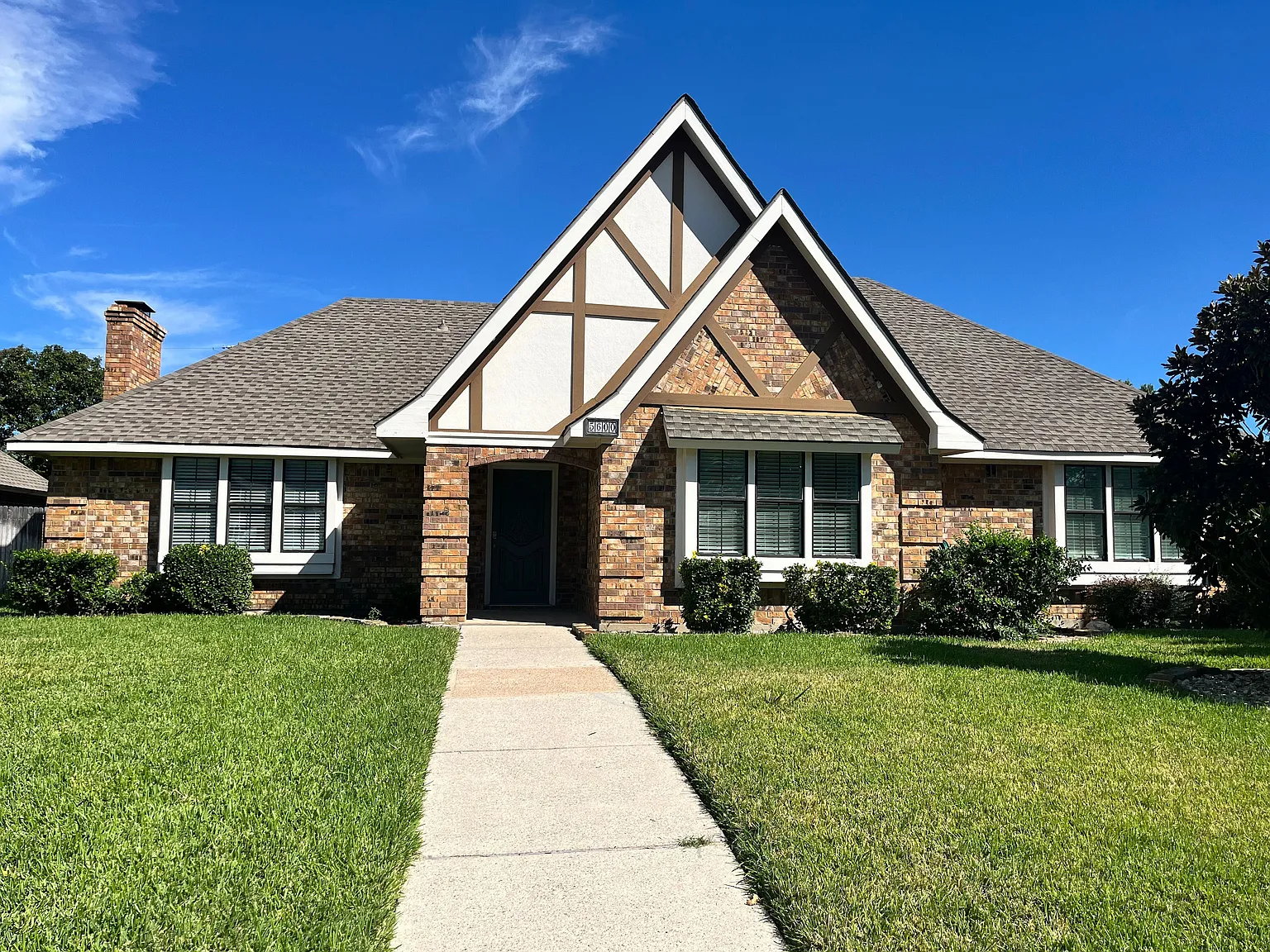 3 bed, 1703 sqft, $2,350 — Photo 4