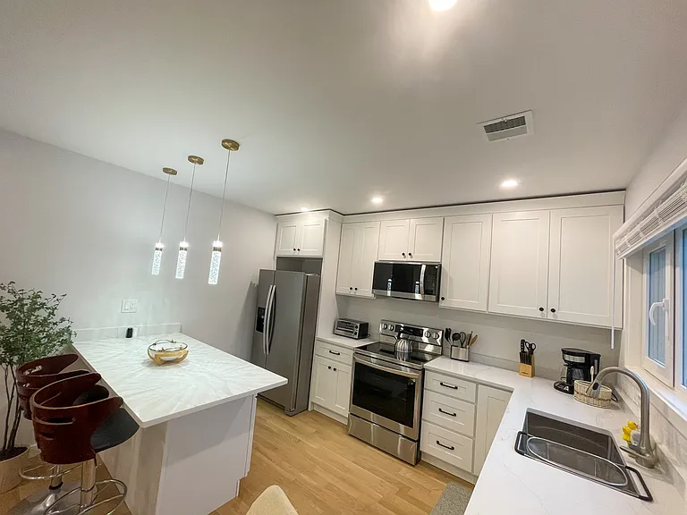 75 Thorndike St #2 — Photo 3