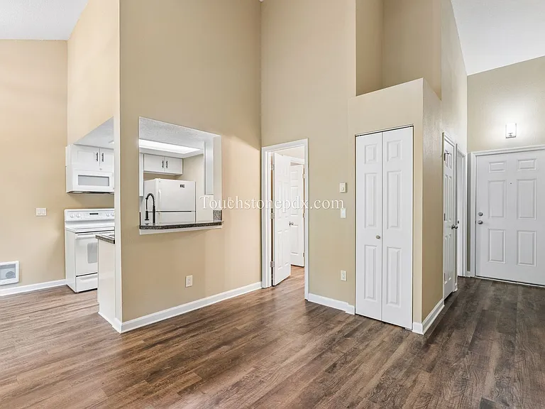 9977 SE Talbert St — Photo 5