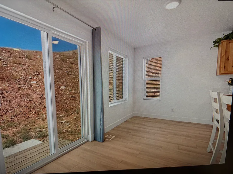 1988 S Marigold Way — Photo 12
