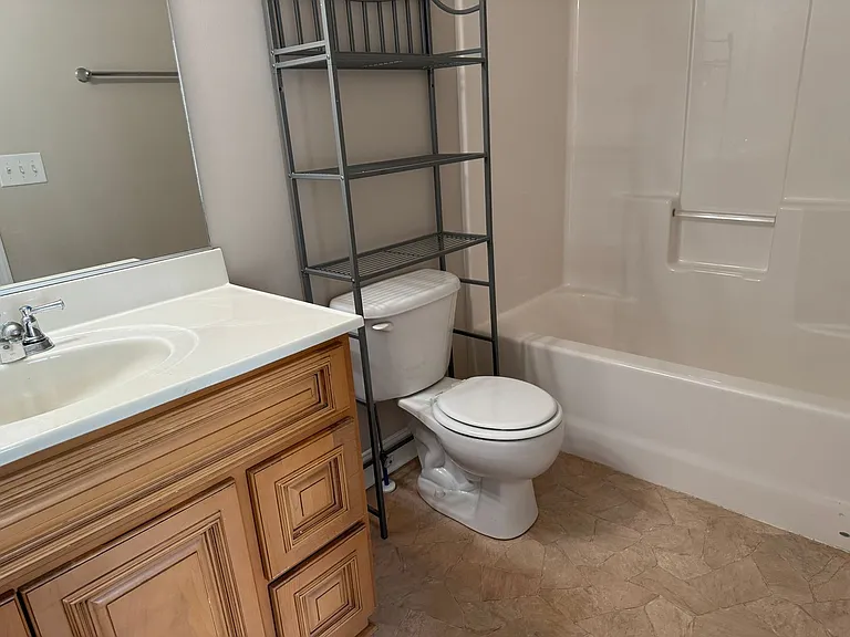 1600 Wards Ferry Rd #201 — Photo 5