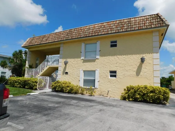 735 Hummingbird Way APT 204, North Palm Beach, FL 33408