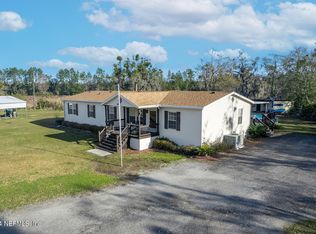 4987 SE 73rd St, Hampton, FL 32044