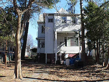 Building Photo - 37 Hooker Ave #4