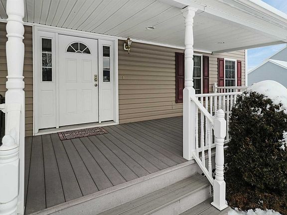 3rd image of 249 Costa Dr