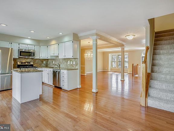 4th image of 12710 Dogwood Hills Ln