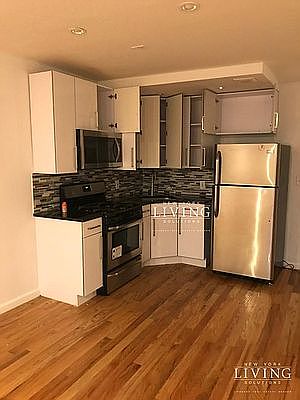 4th image of 122 Beach 27 St #3