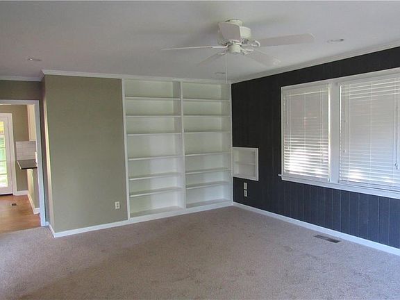 5th image of 2307 Tower Dr